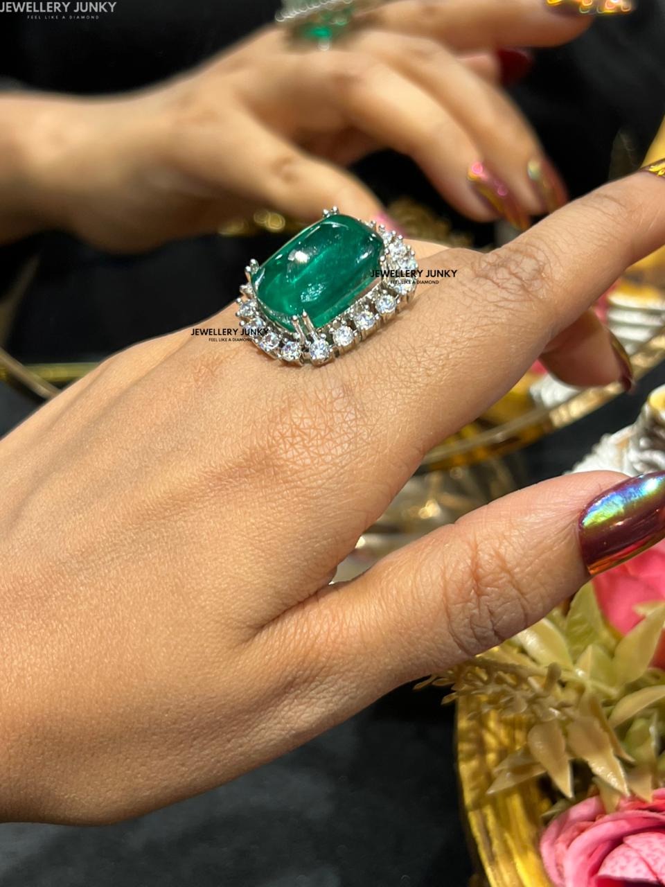 QUDSIYA DIAMOND RING