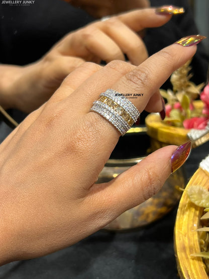 YAMIKA DIAMOND RING