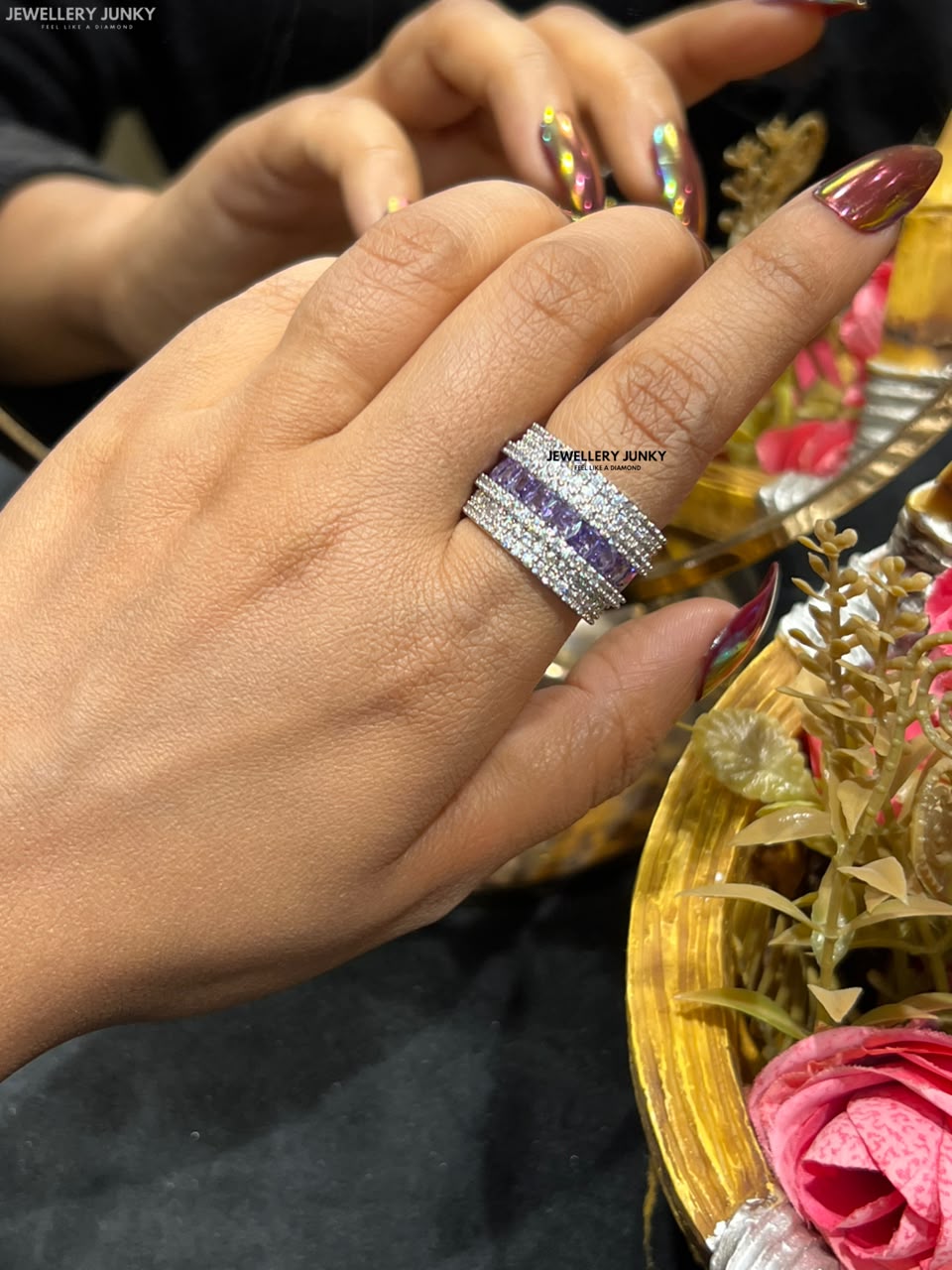 YAMIKA DIAMOND RING