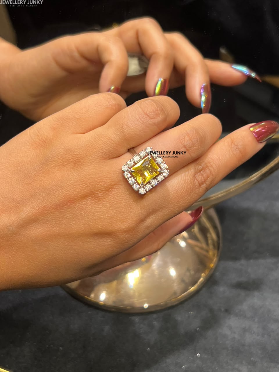 HUSNA DIAMOND RING