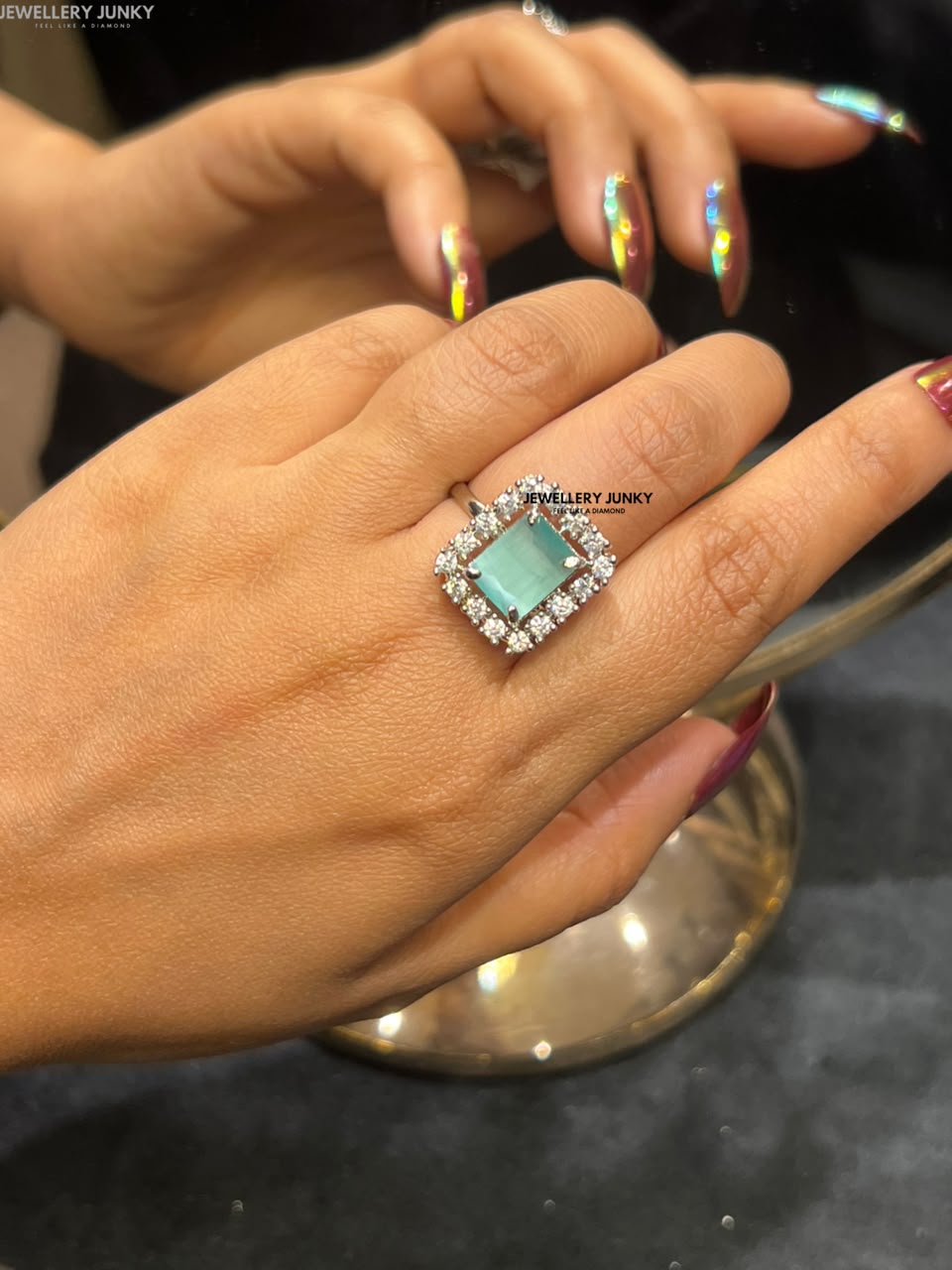 HUSNA DIAMOND RING