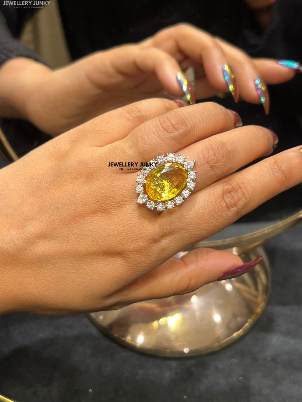 ZAHARA DIAMOND RING
