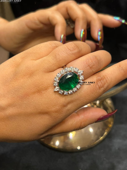ZAHARA DIAMOND RING