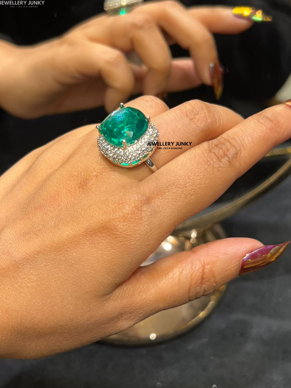 AAKRITHI DIAMOND RING