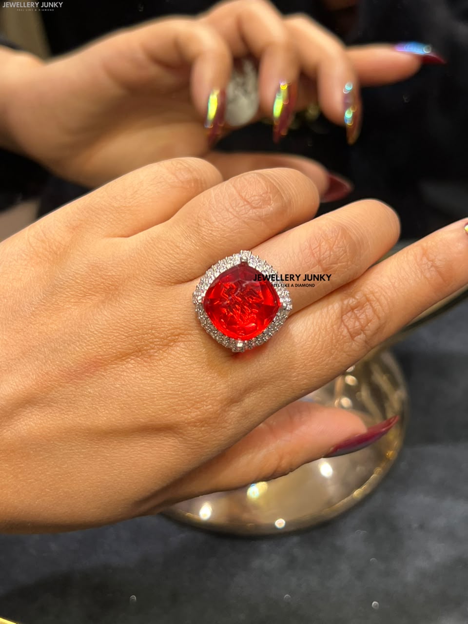 AAKRITHI DIAMOND RING