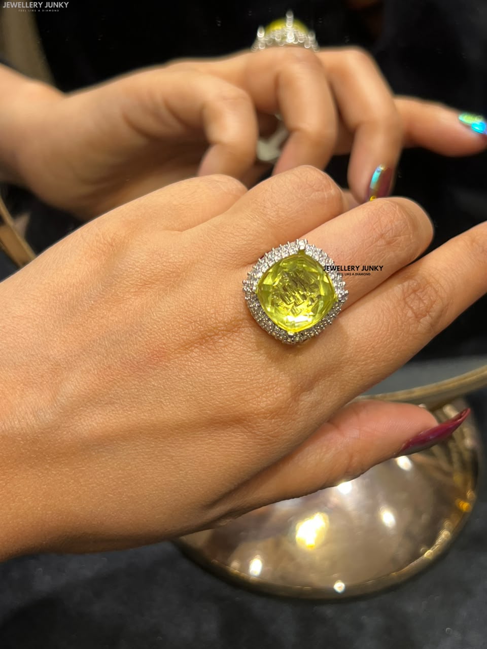AAKRITHI DIAMOND RING