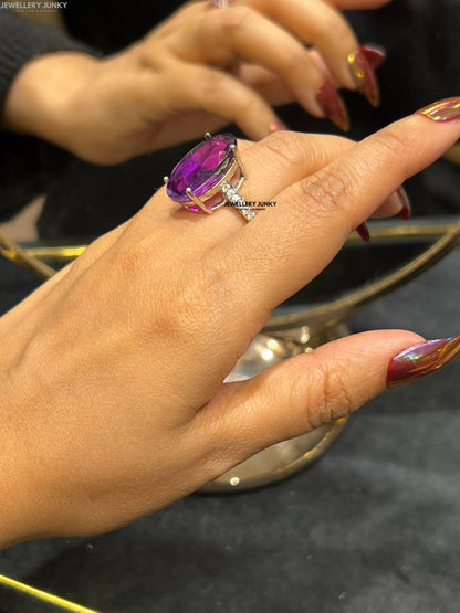 HEMANGI DIAMOND RING