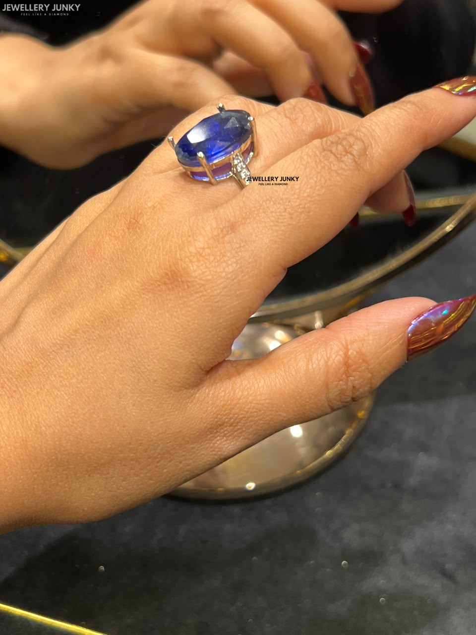HEMANGI DIAMOND RING