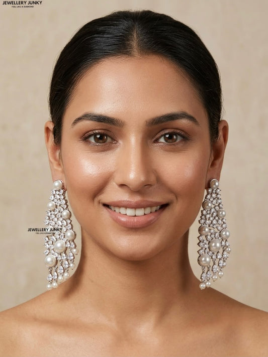 EVIE DIAMOND EARRINGS