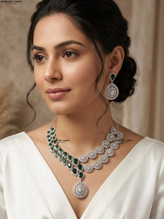 XAVYA DIAMOND NECKLACE