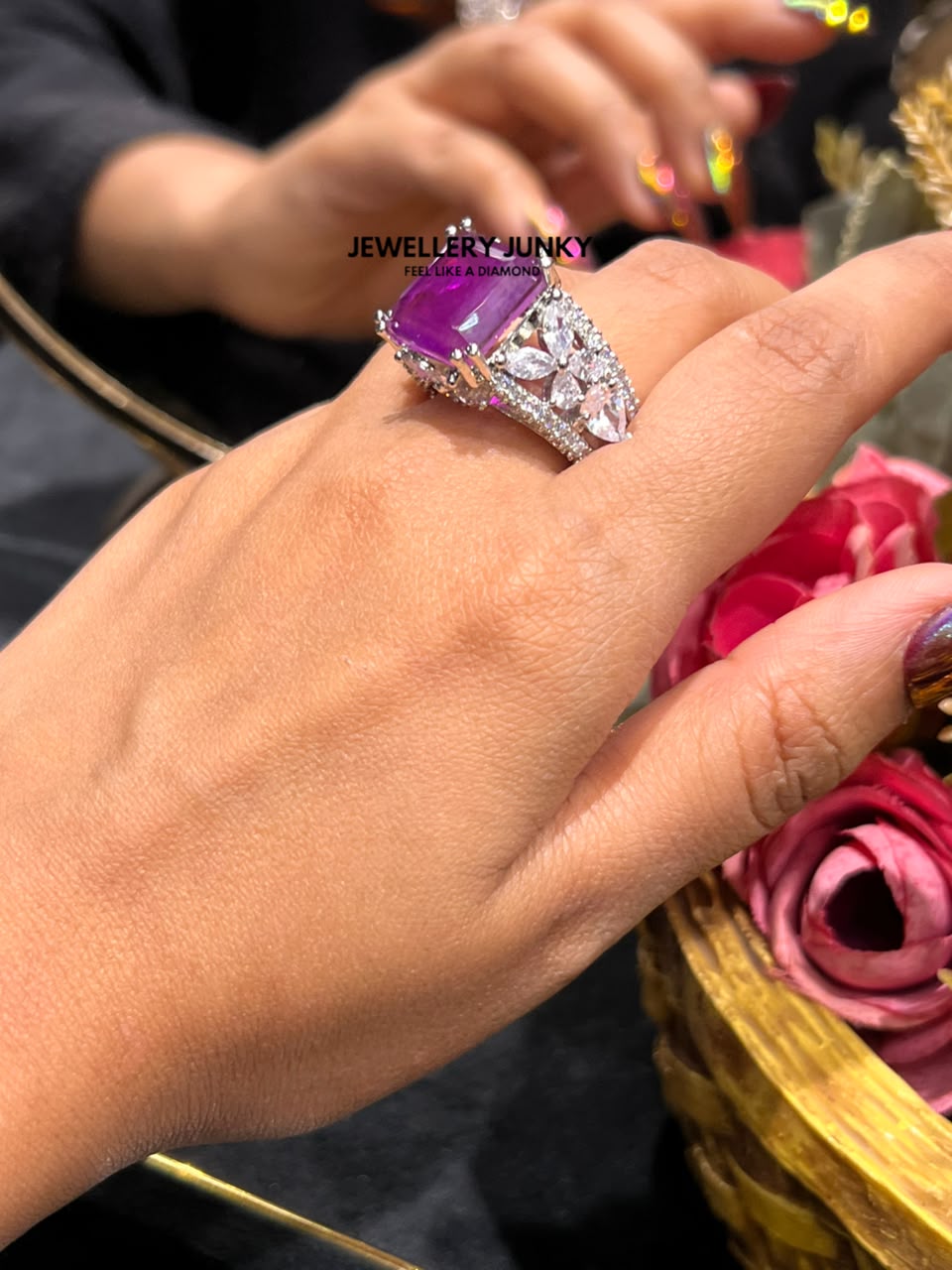 FAYE DIAMOND RING