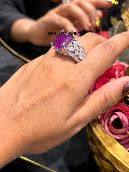 FAYE DIAMOND RING