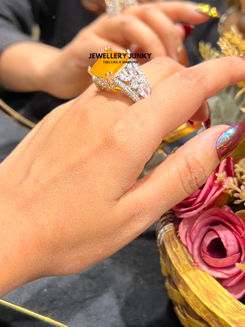FAYE DIAMOND RING