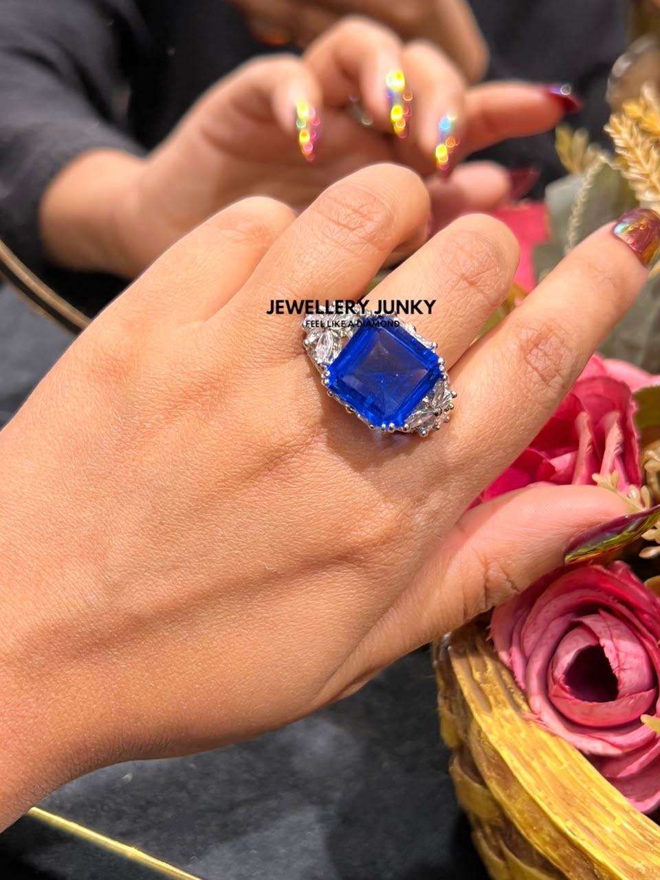 FAYE DIAMOND RING