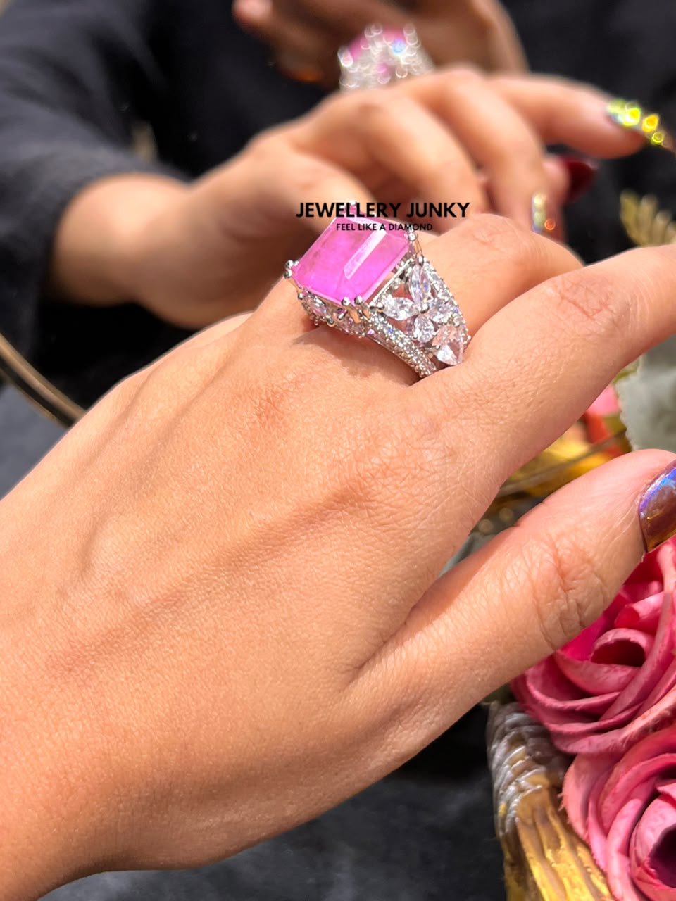 FAYE DIAMOND RING
