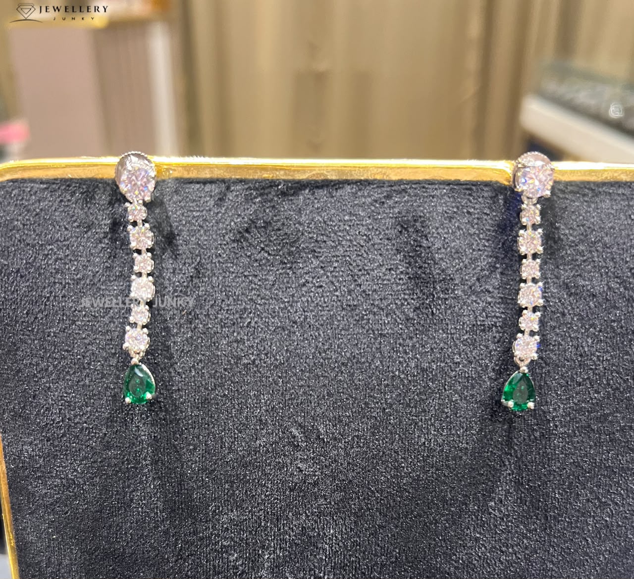 INTISAR DIAMOND NECKLACE N-1540