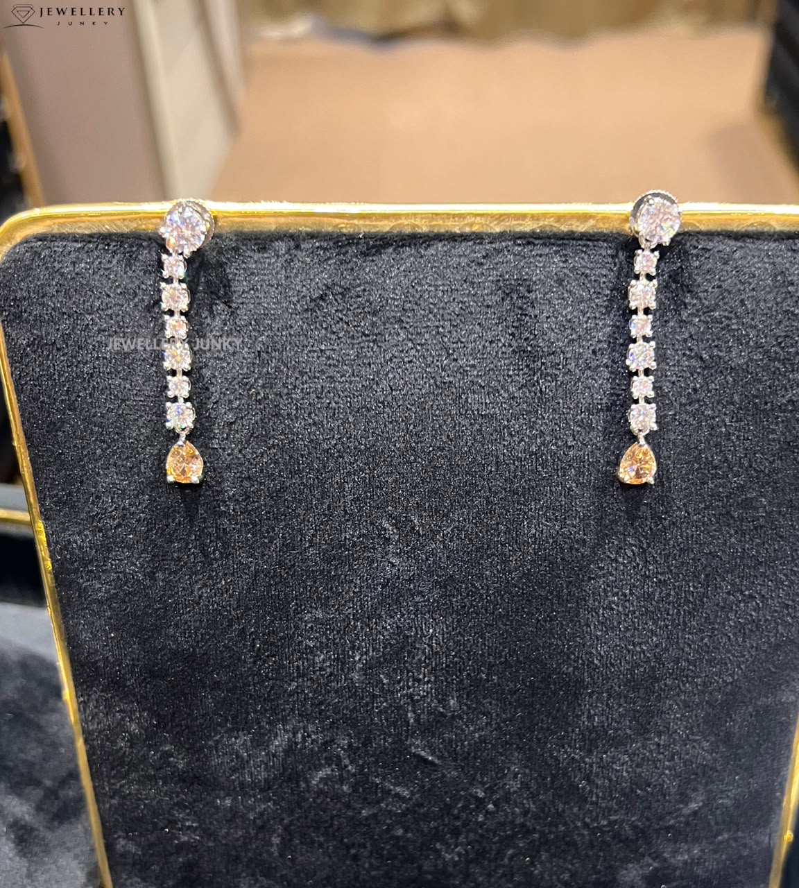 INTISAR DIAMOND NECKLACE N-1540