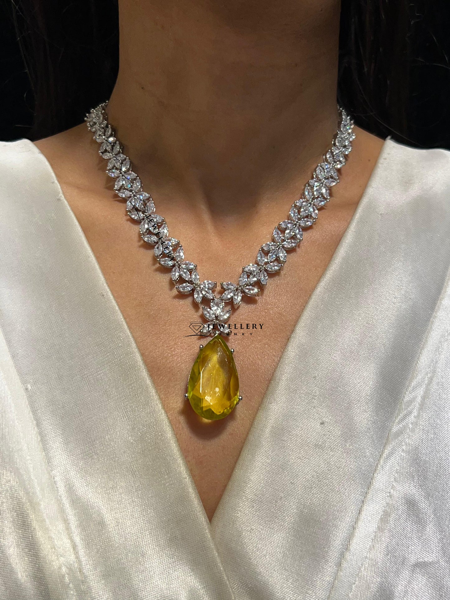 AAHANA CZ DIAMOND NECKLACE N-1442