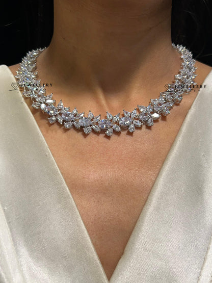 MAIA DIAMOND NECKLACE