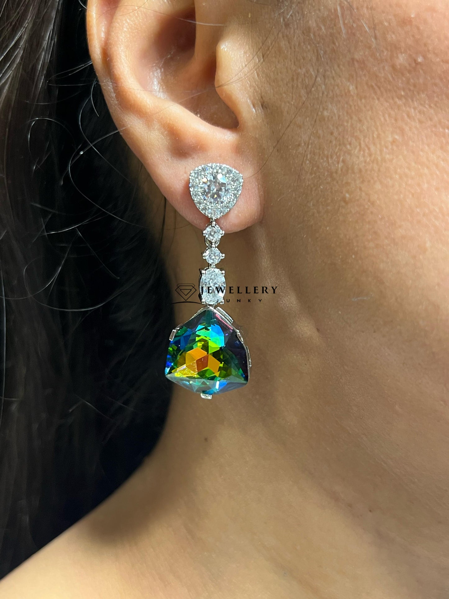 INTISAR DIAMOND NECKLACE N-1540