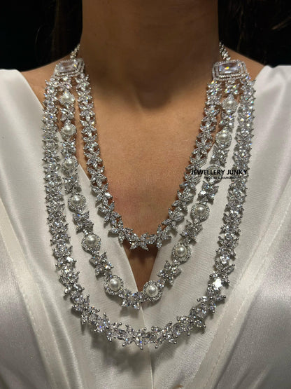 MAIRA DIAMOND LAYER NECKLACE