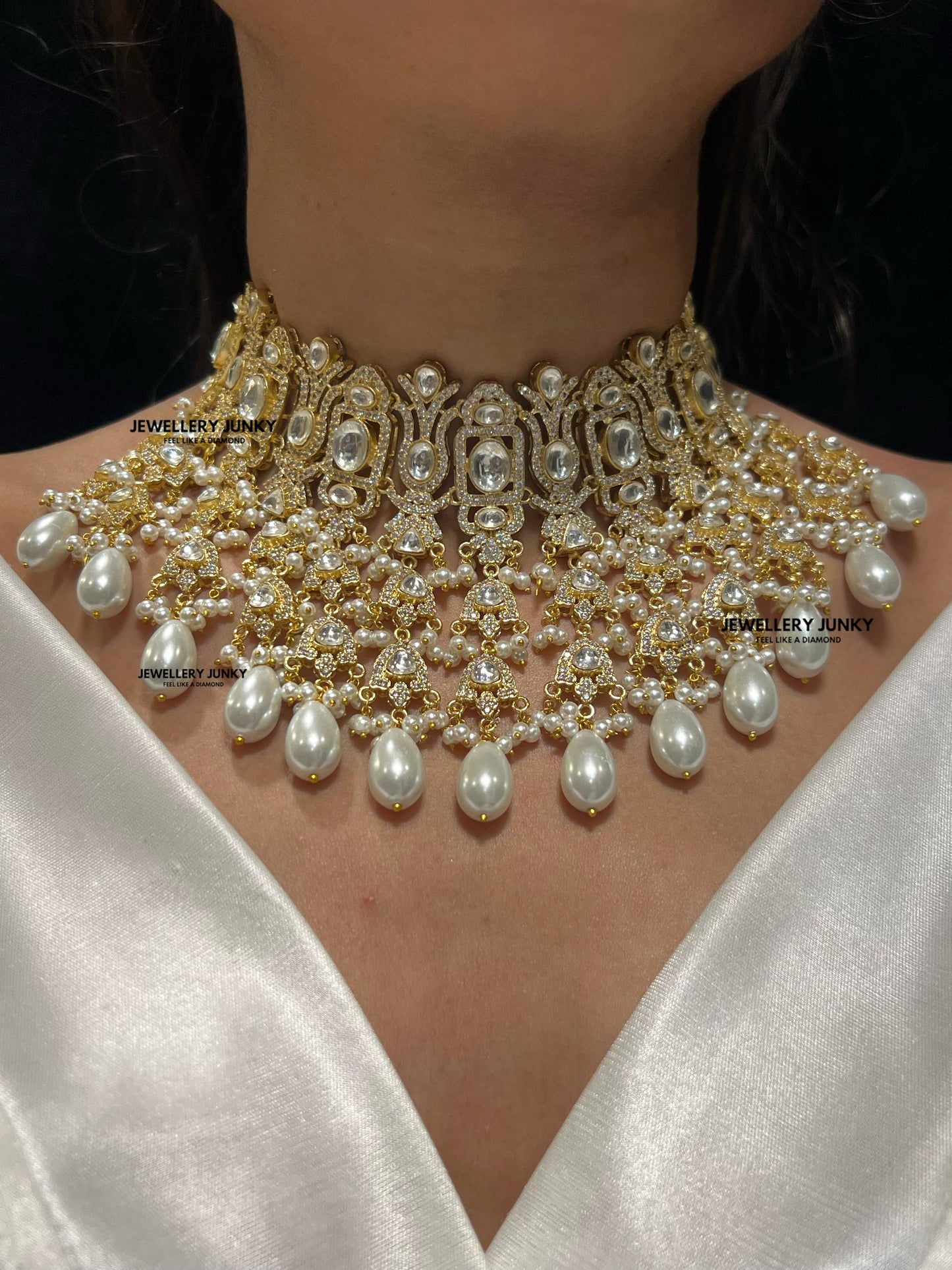 MUSKAAN VICTORIAN KUNDAN NECKLACE