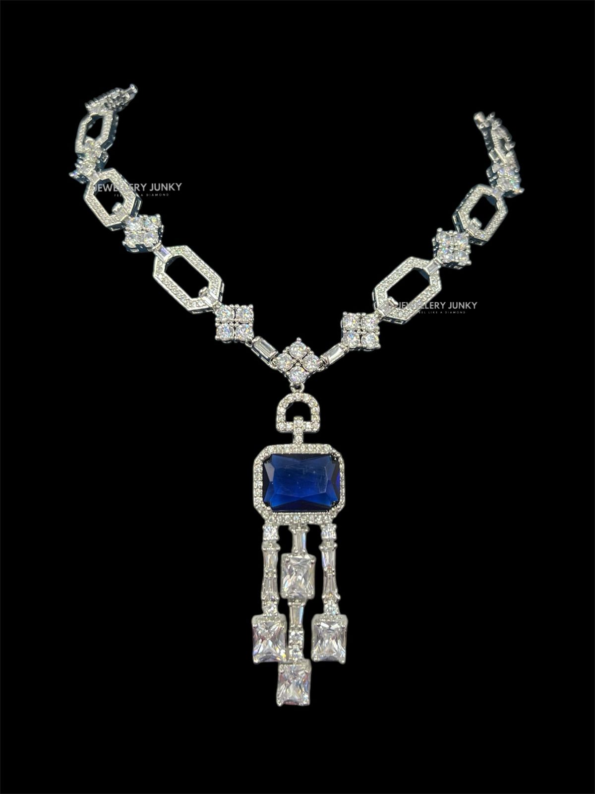 MARGARITA DIAMOND NECKLACE