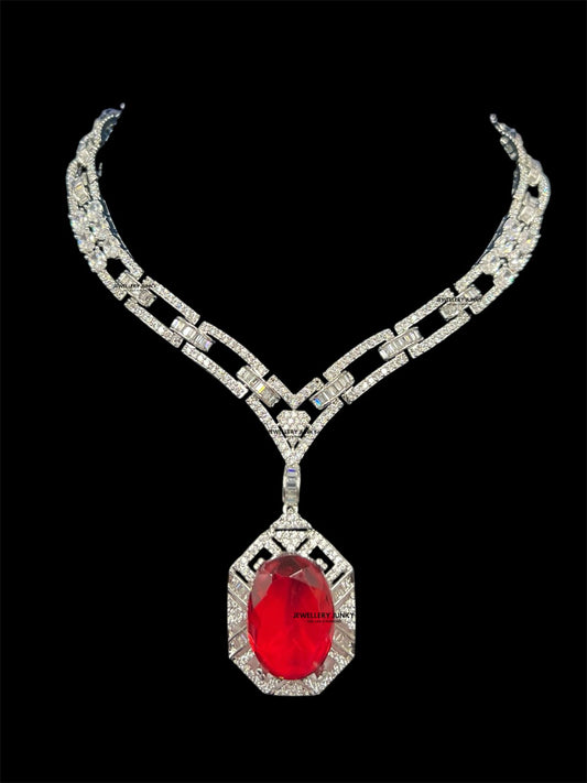 IRA OVAL DIAMOND NECKLACE