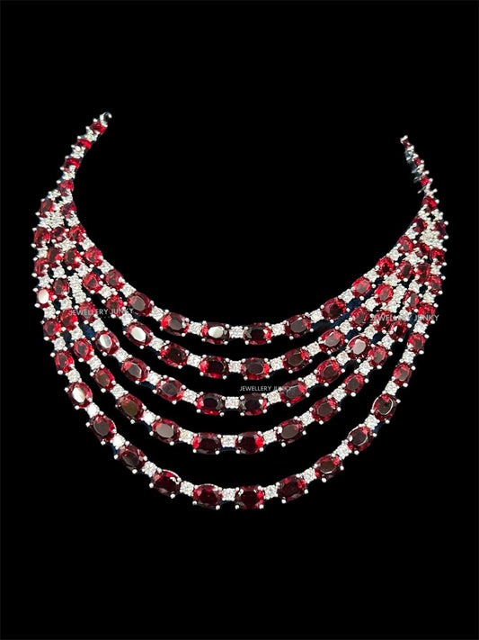 LEY DIAMOND NECKLACE