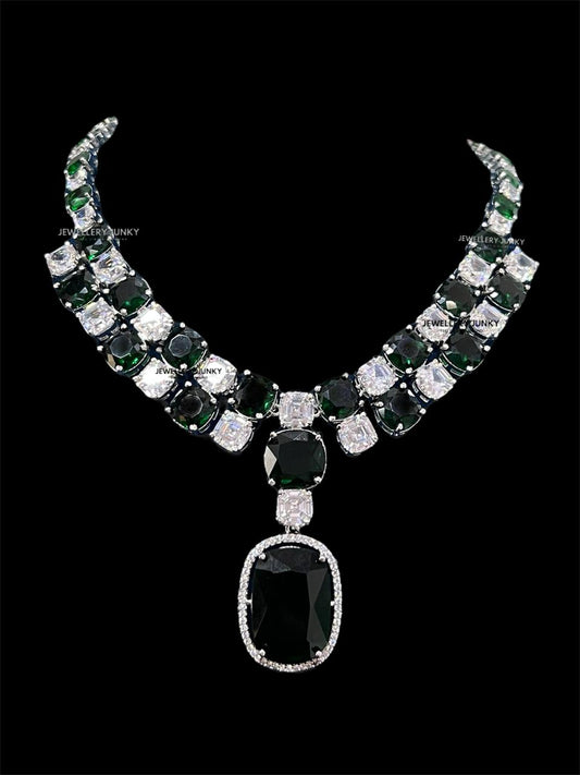 ROWAN DIAMOND NECKLACE N-1465