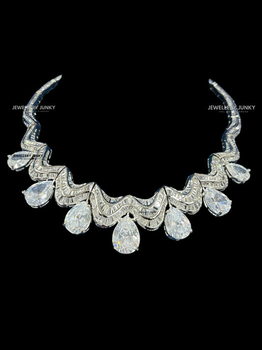 RIMSHA DIAMOND NECKLACE N-1532