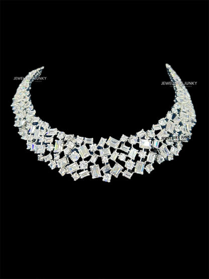 AZARIA DIAMOND NECKLACE