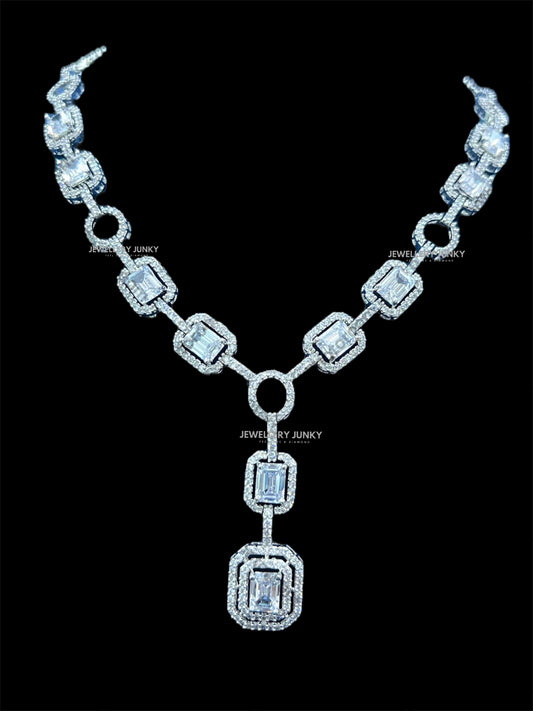 SARIKA DIAMOND NECKLACE