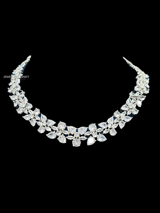 FARAH DIAMOND NECKLACE
