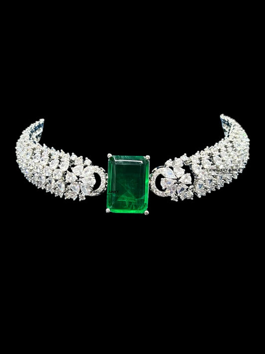MALAIKA DIAMOND NECKLACE