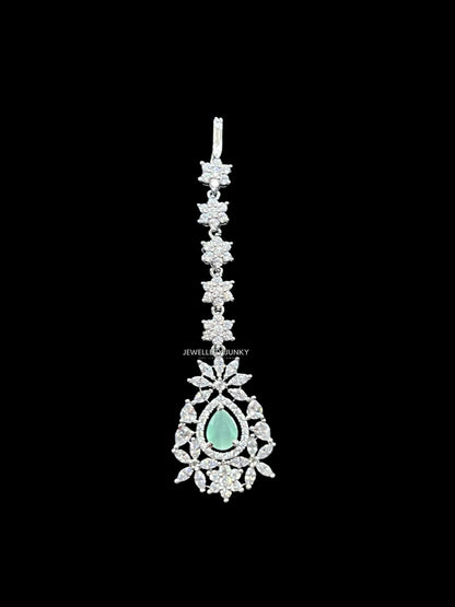 Roya Diamond choker