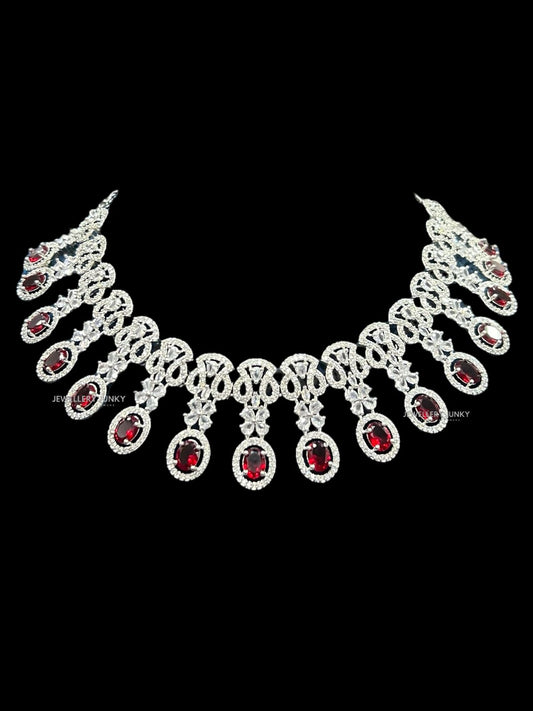 ALESSIA DIAMOND NECKLACE