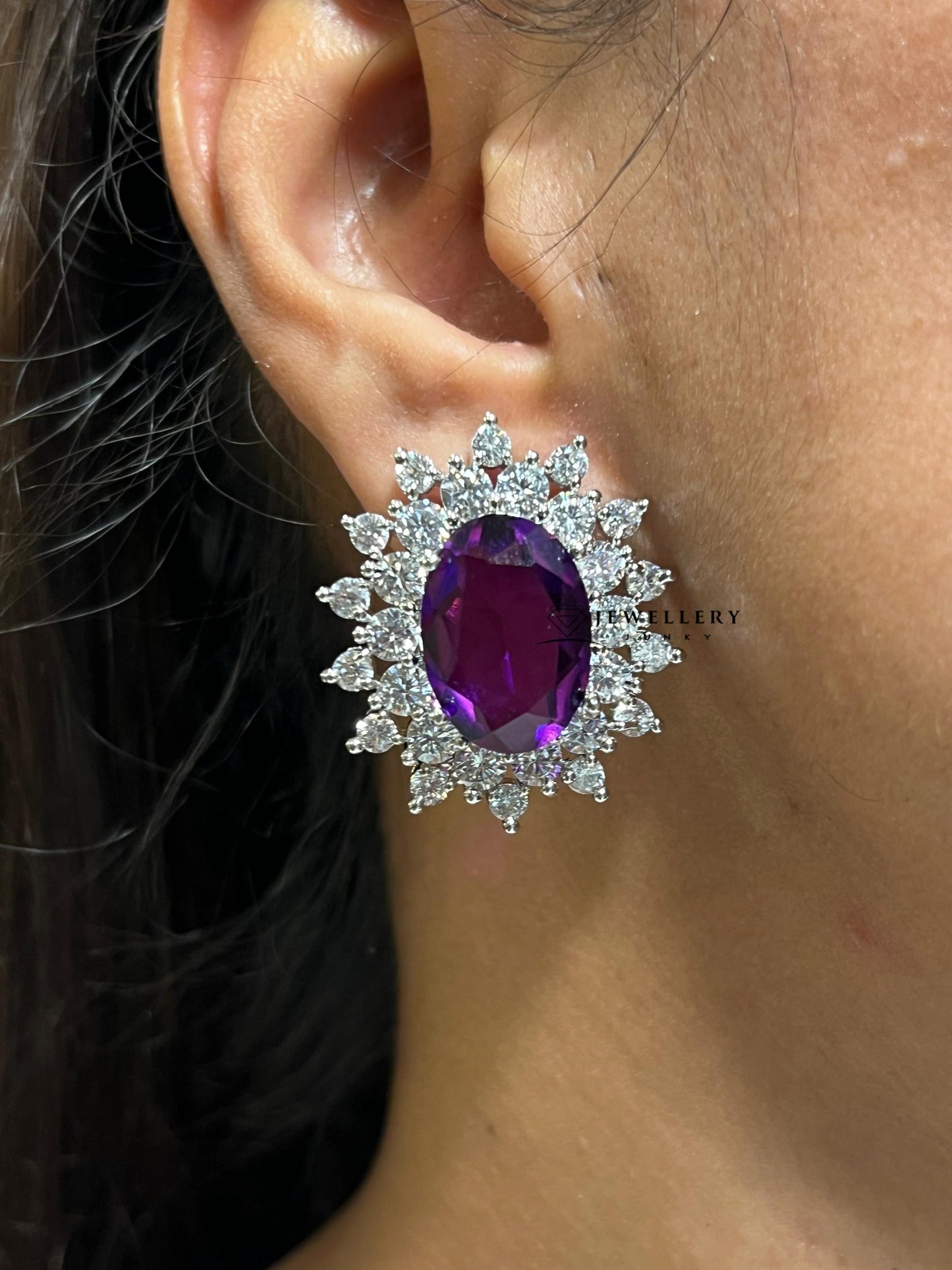 TASHI DIAMOND NECKLACE