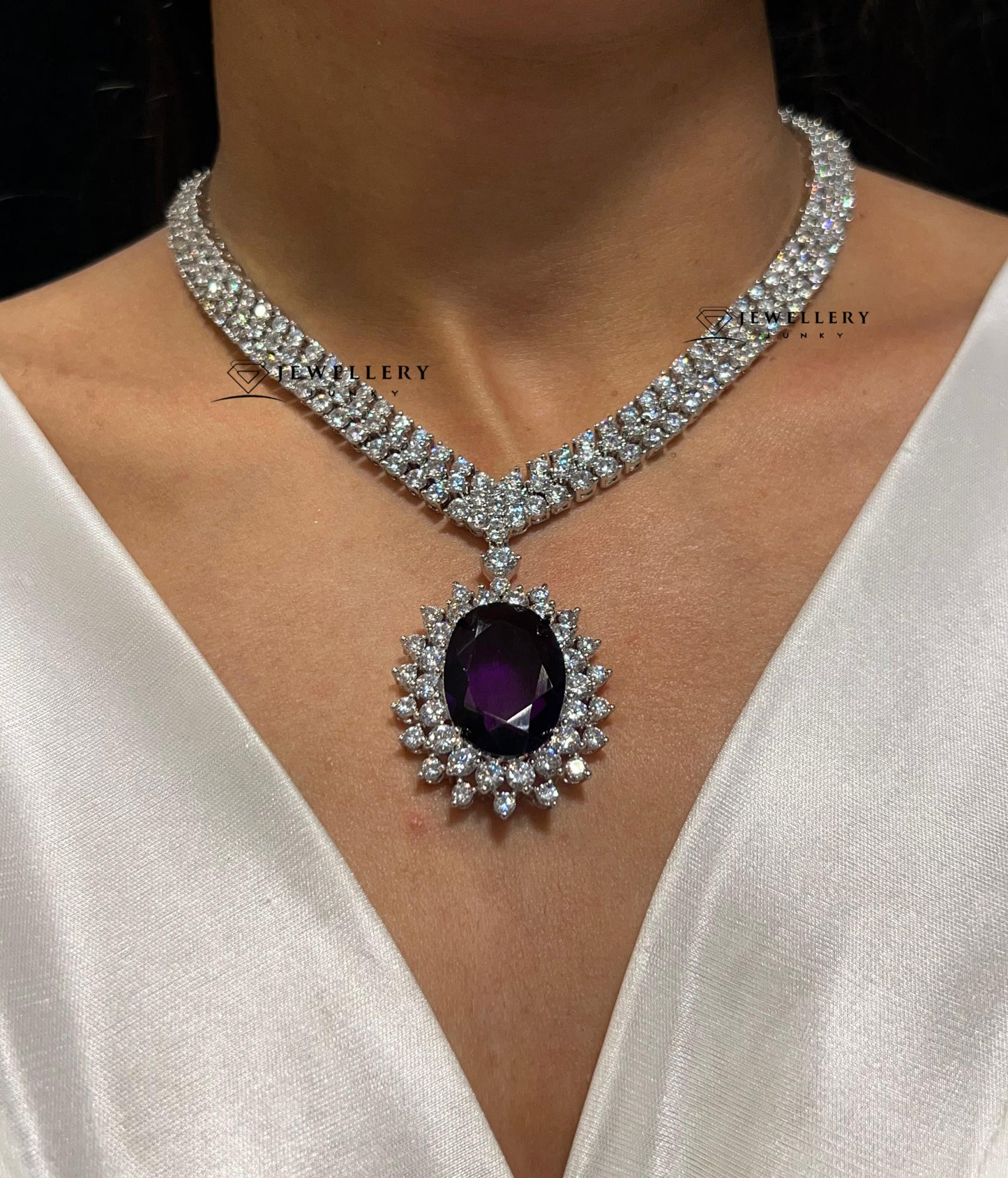 TASHI DIAMOND NECKLACE