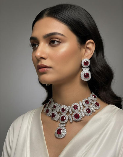 AMIYA DIAMOND EMERALD NECKLACE N-1044