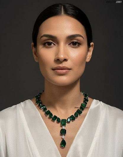 DANNA DIAMOND NECKLACE N-1483