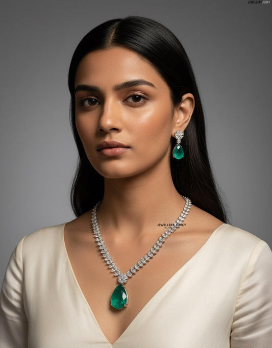 EDEN DIAMOND NECKLACE