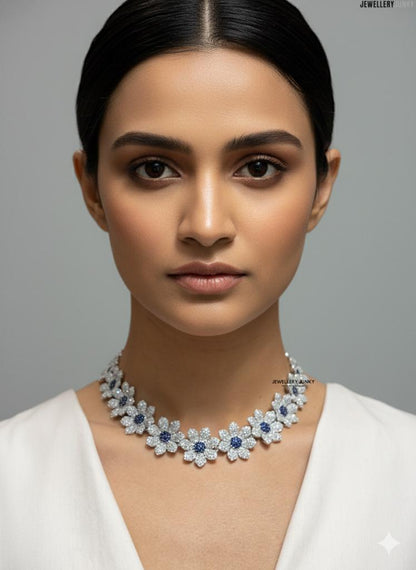 ELISHA FLORAL NANO DIAMOND NECKLACE