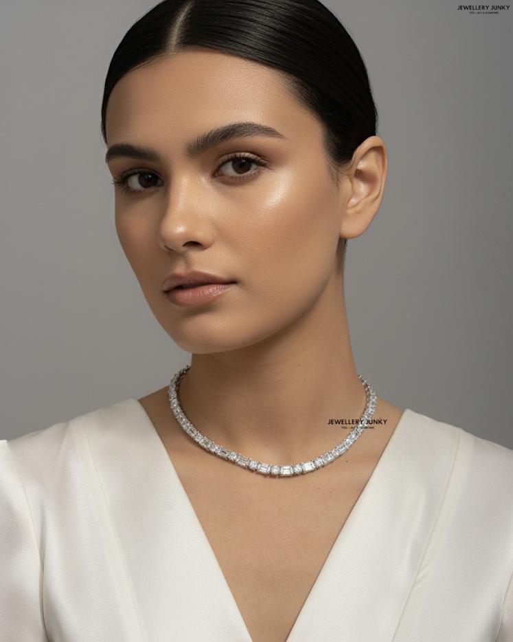 AMELIA DIAMOND NECKLACE