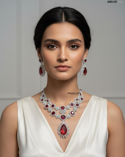 NOLA DIAMOND NECKLACE