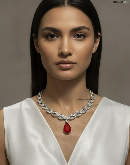 SAHARA DIAMOND NECKLACE