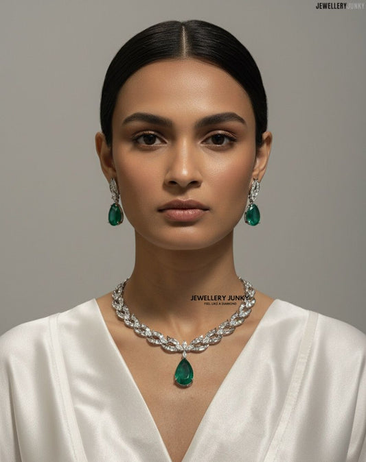 SAHARA DIAMOND NECKLACE