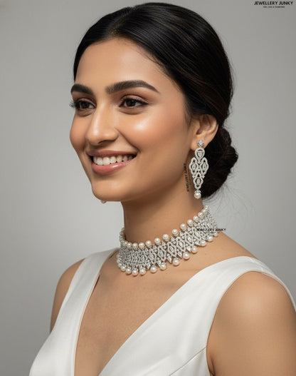 BLAKE DIAMOND CHOKER NECKLACE N-1054