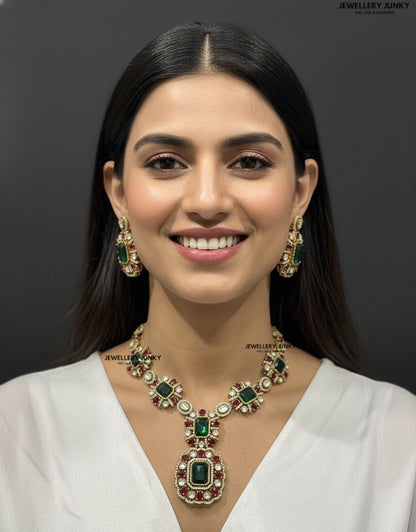 AMNA KUNDAN NECKLACE