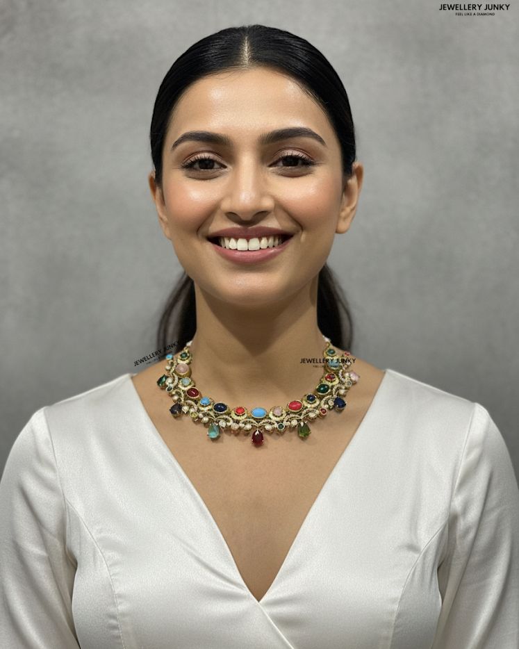 HAFSA KUNDAN NECKLACE